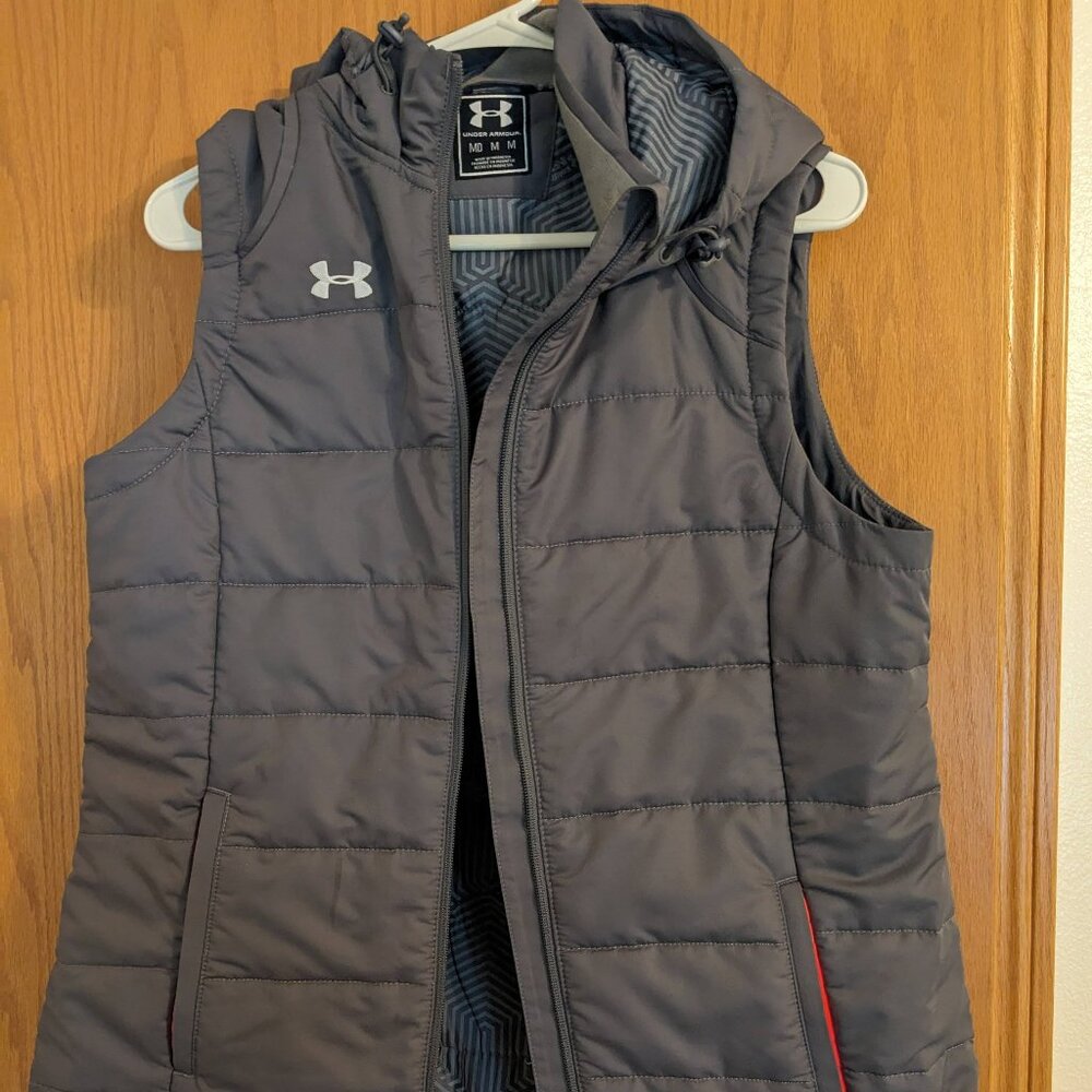 Women's Under Armour Gray Hooded Vest